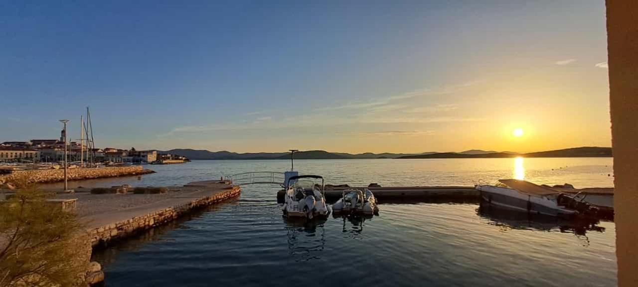 Hotel On The Sea Betina  Exterior foto